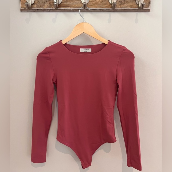 BABATON sundried red long sleeve bodysuit size XS - Picture 2 of 3